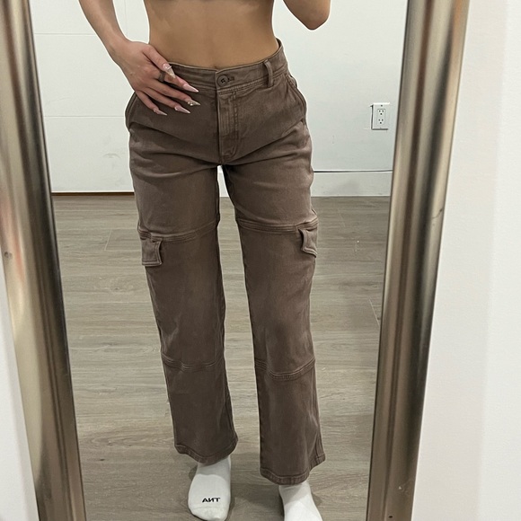 Aritzia Pants - Wilfred Free - Maeve Cargo Pant